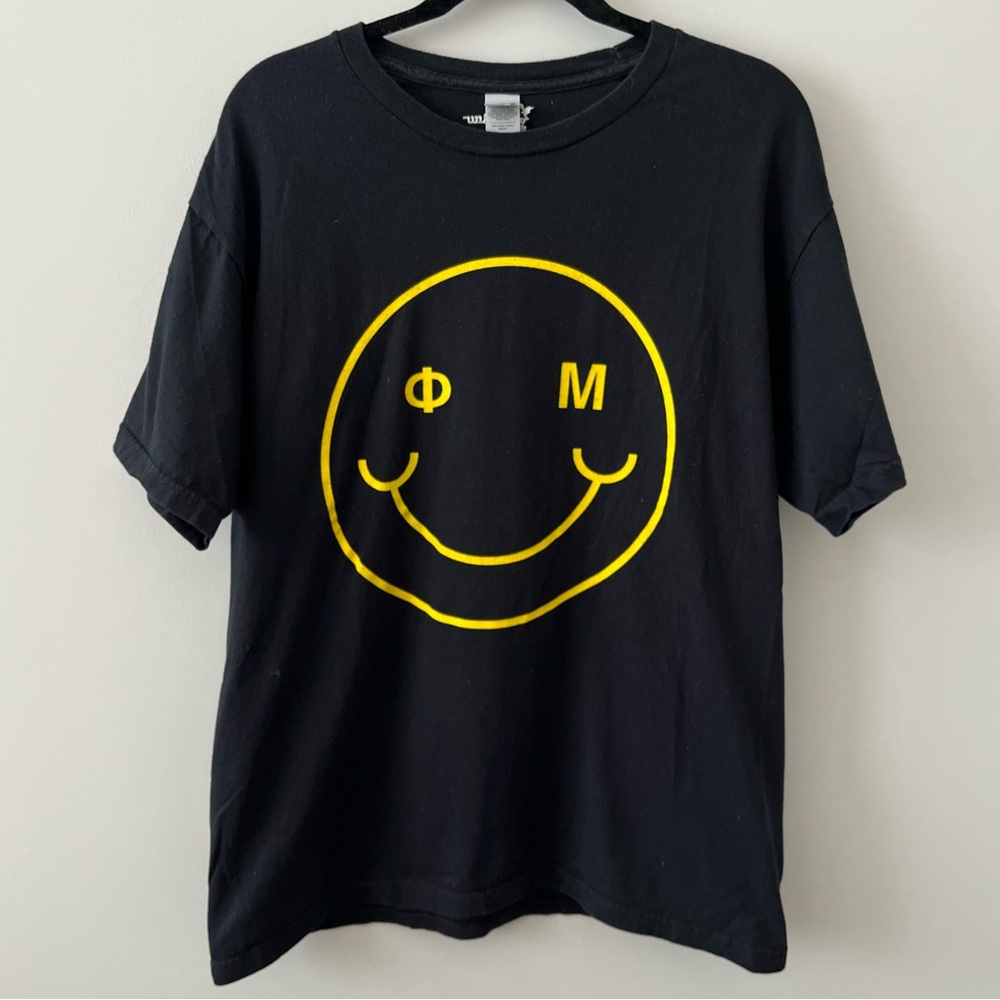 Phi Mu smile tshirt